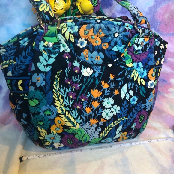 Vera Bradley Tote - Picture 12 of 15